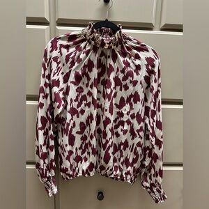 Evereve Allison Joy Arlo Ikat Blouse XS